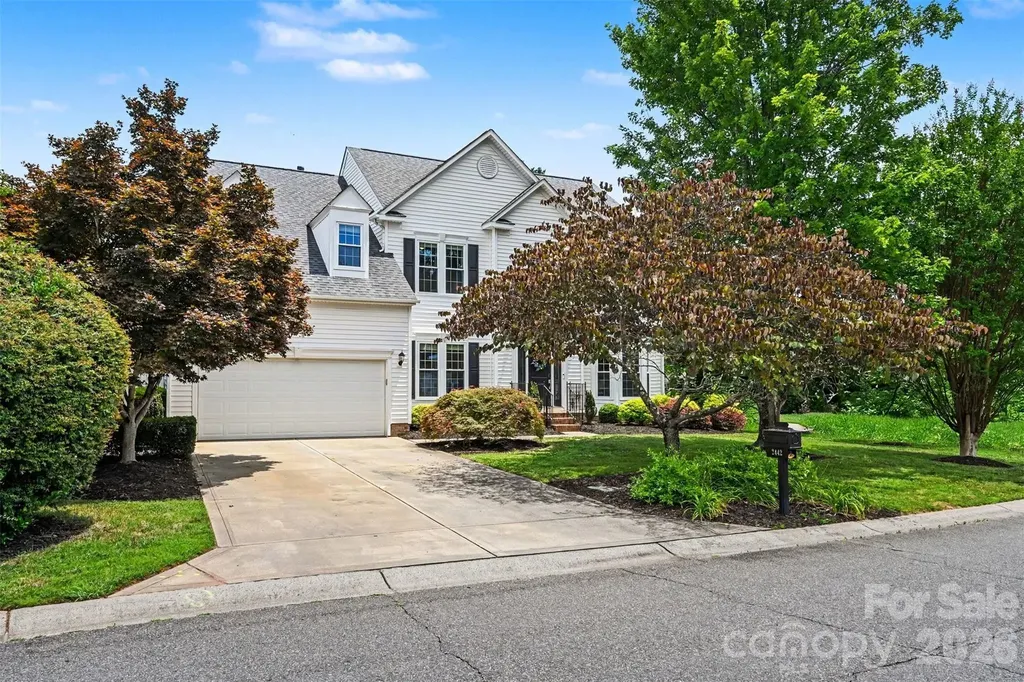 2442 Smith Cove Road Denver NC 28037