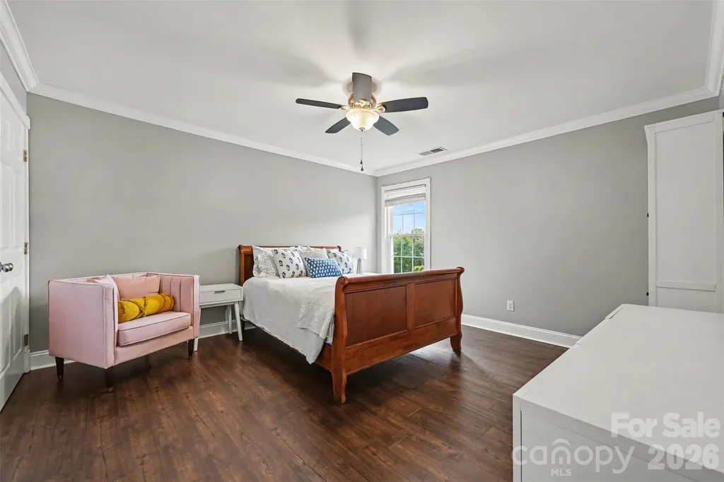 2442 Smith Cove Road Denver NC 28037