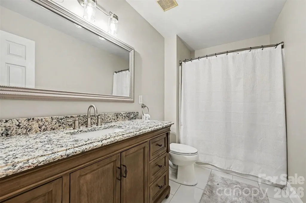 2442 Smith Cove Road Denver NC 28037