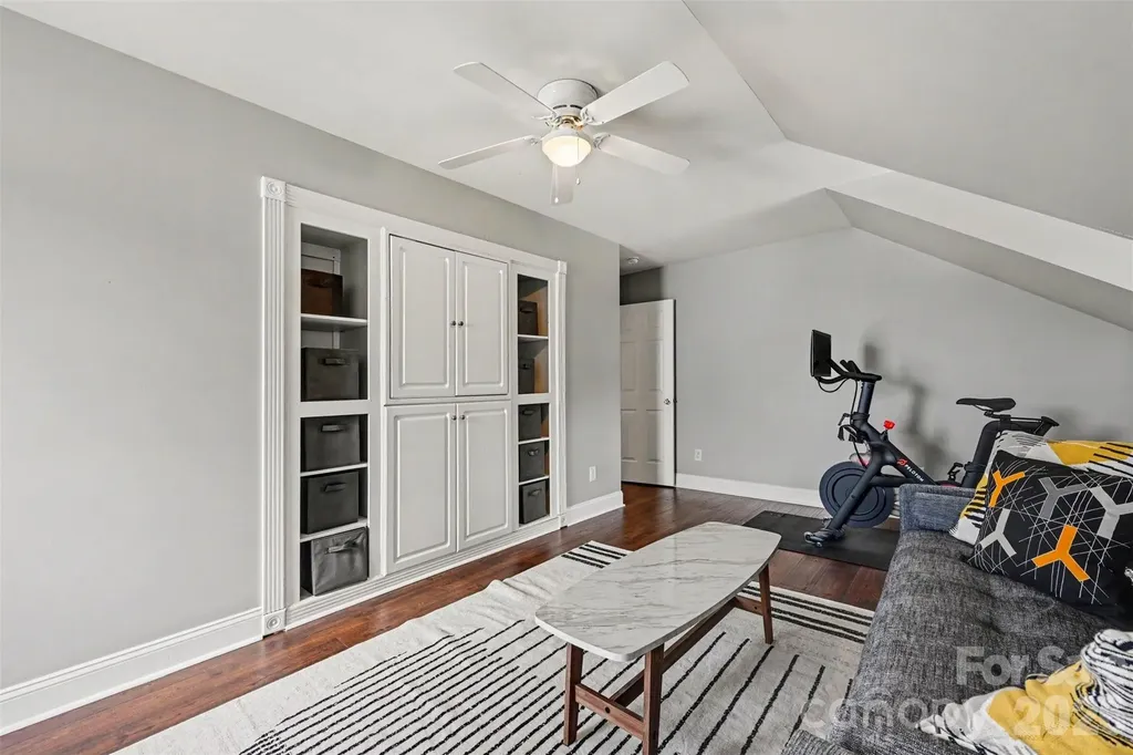 2442 Smith Cove Road Denver NC 28037