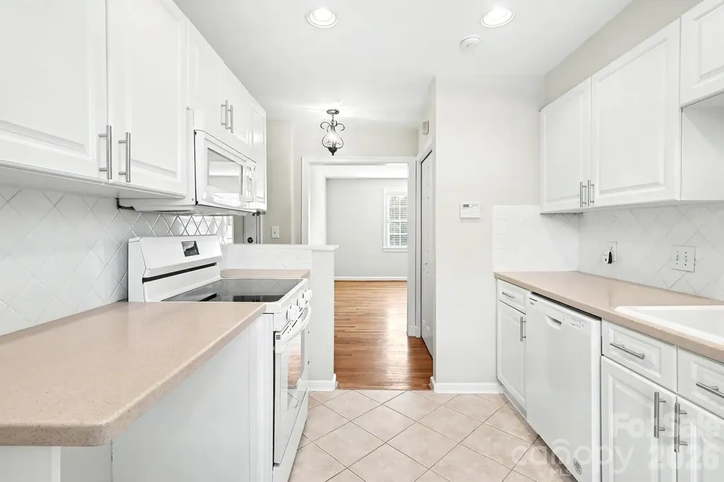 106 Colville Road Charlotte NC 28207