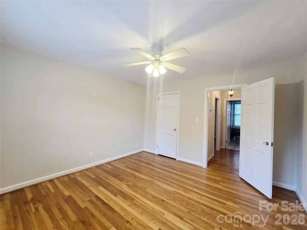 106 Colville Road Charlotte NC 28207
