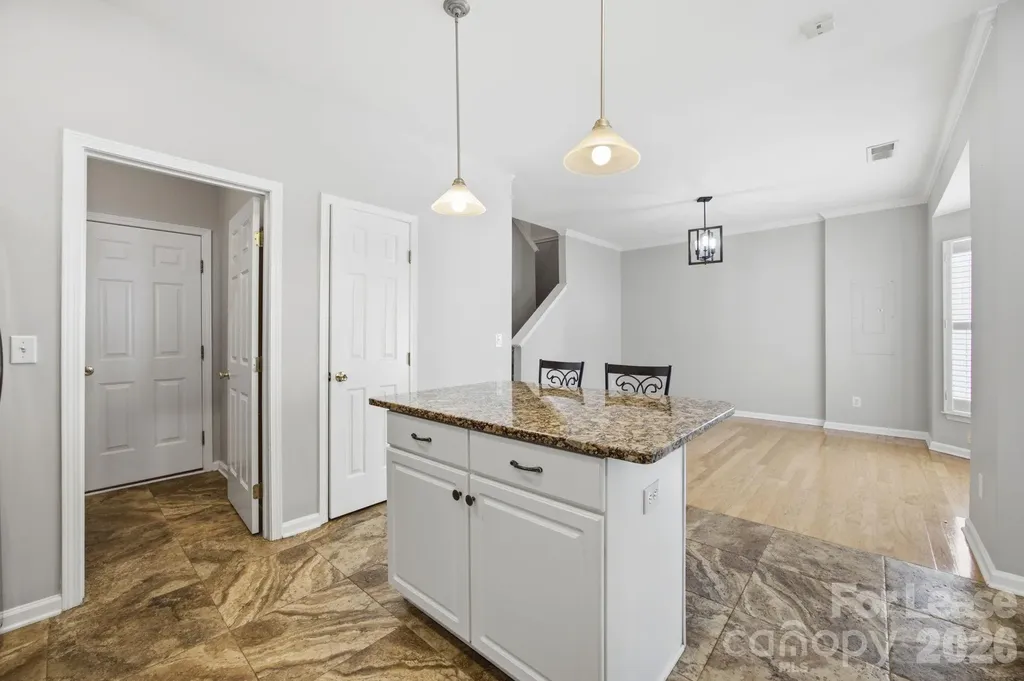 1804 Robinwood Village Drive Gastonia NC 28054