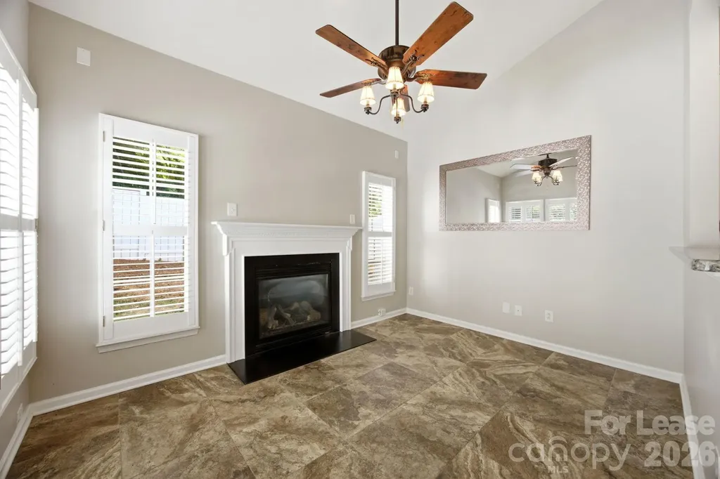 1804 Robinwood Village Drive Gastonia NC 28054