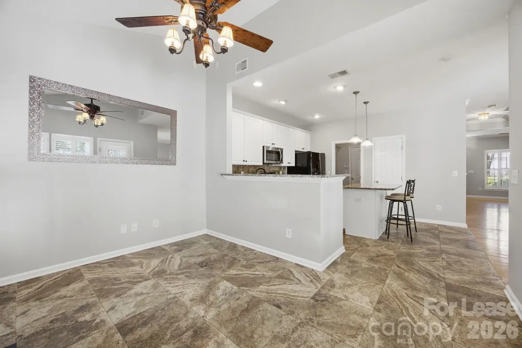 1804 Robinwood Village Drive Gastonia NC 28054