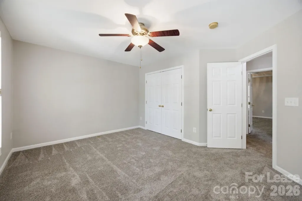 1804 Robinwood Village Drive Gastonia NC 28054