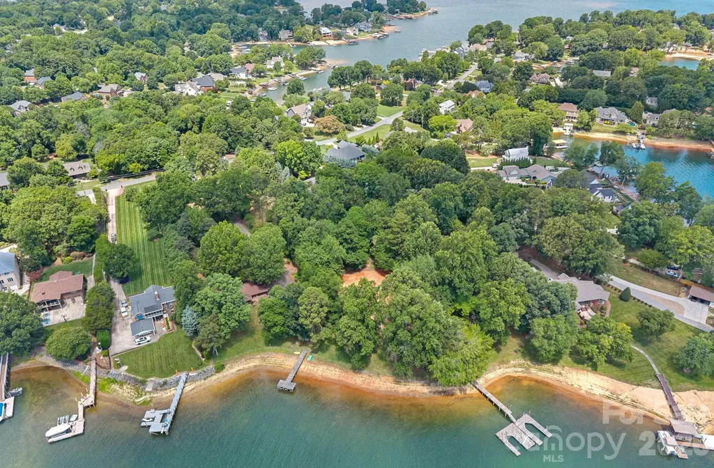 21024 Norman Shores Drive Cornelius NC 28031