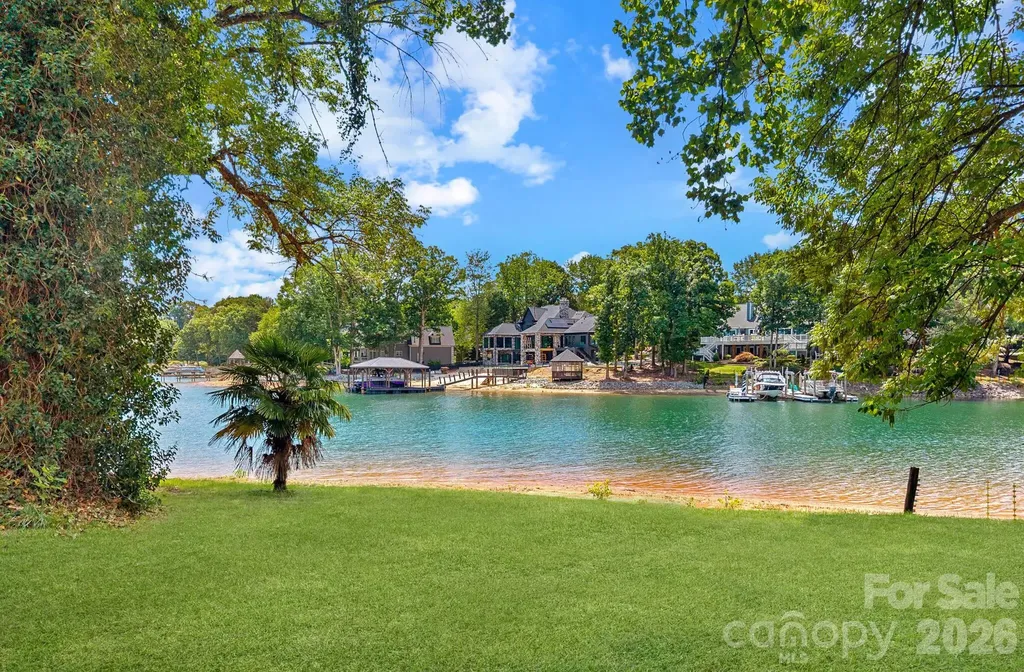 21024 Norman Shores Drive Cornelius NC 28031