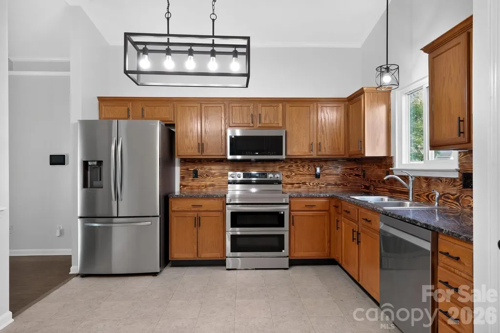 4883 Renfrew Drive Concord NC 28027