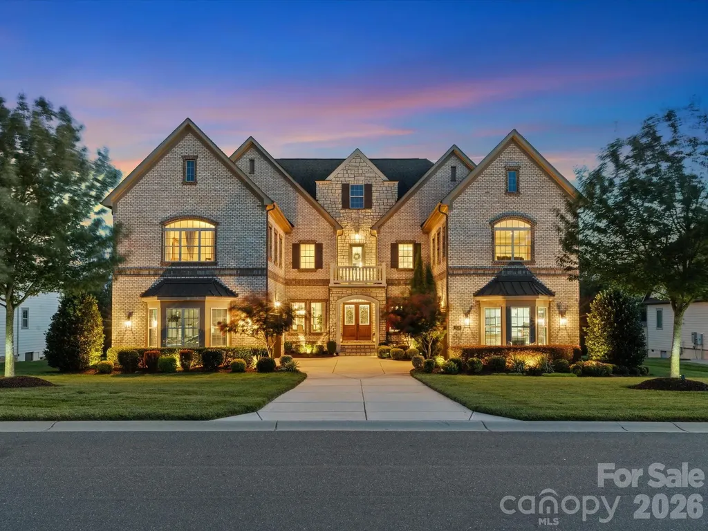 1124 Ladera Drive Waxhaw NC 28173