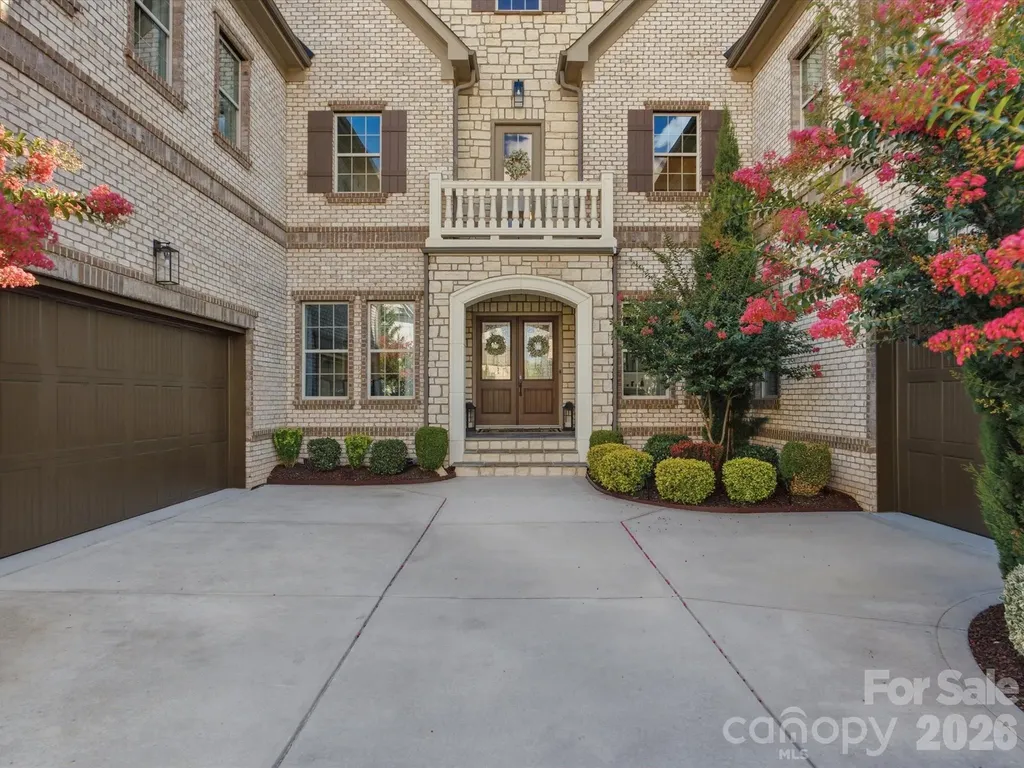 1124 Ladera Drive Waxhaw NC 28173
