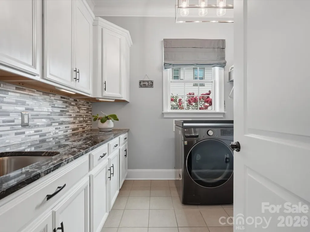 1124 Ladera Drive Waxhaw NC 28173