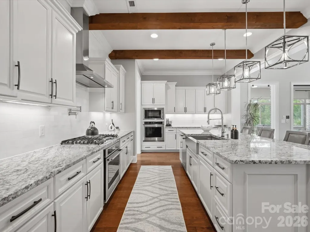 1124 Ladera Drive Waxhaw NC 28173