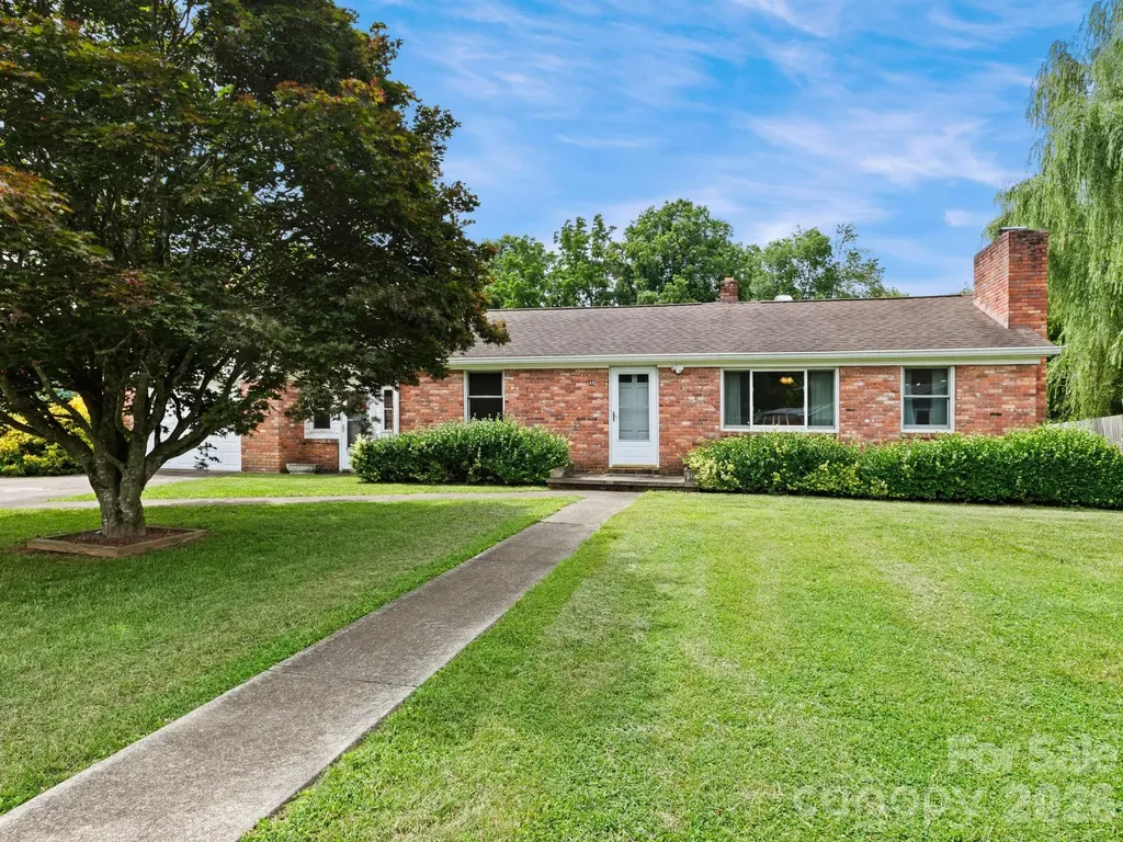 49 Hickory Tree Road Asheville NC 28805