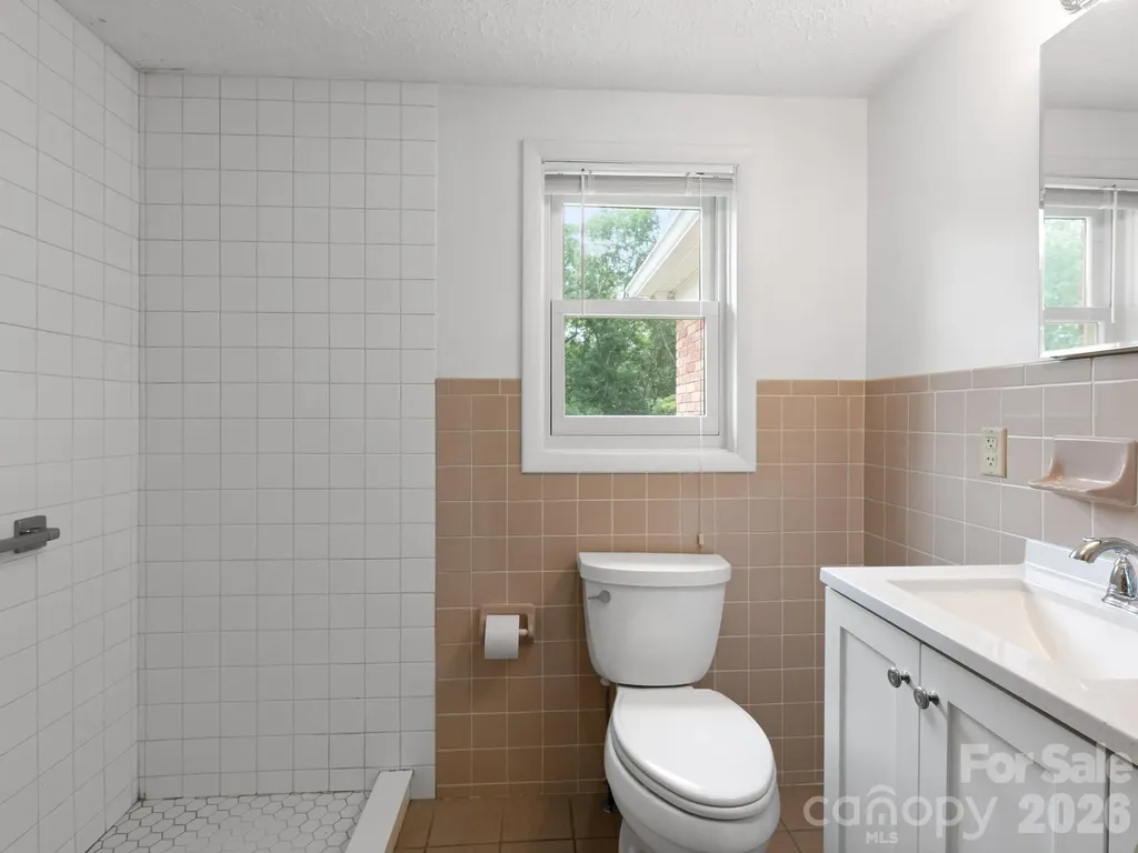 49 Hickory Tree Road Asheville NC 28805