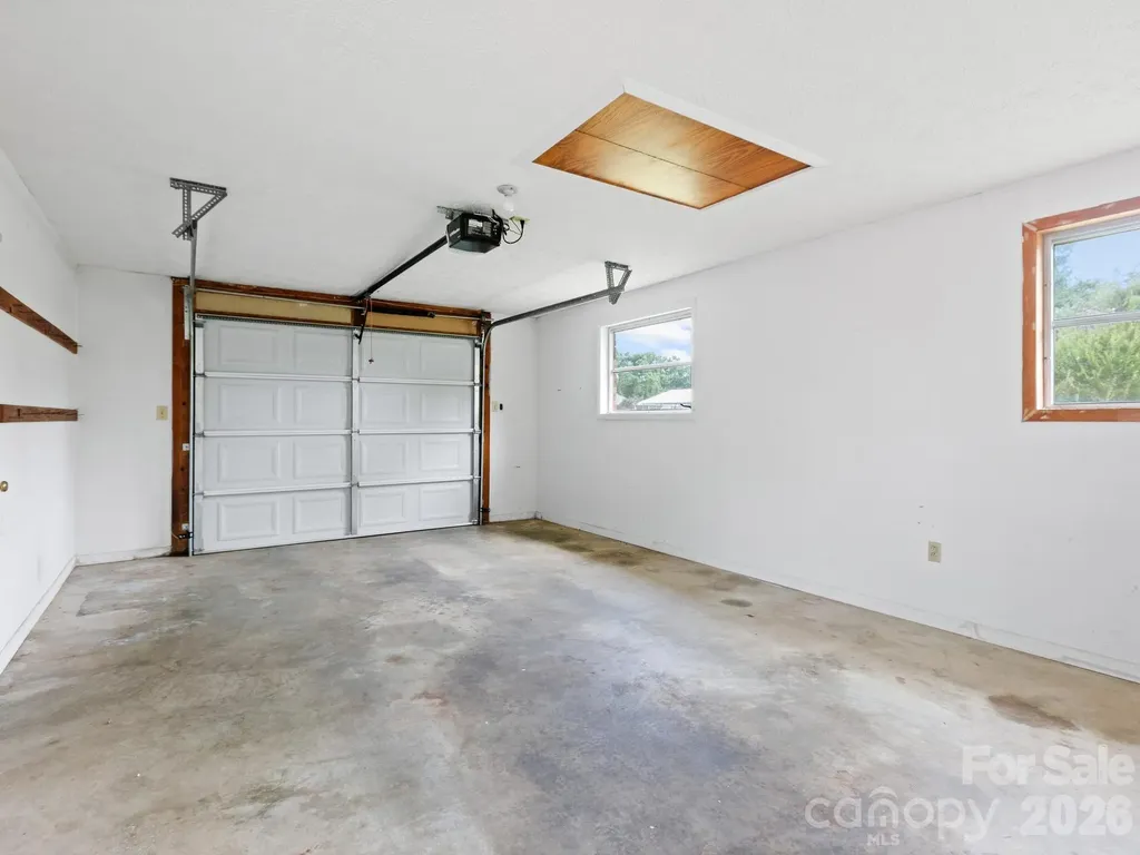 49 Hickory Tree Road Asheville NC 28805