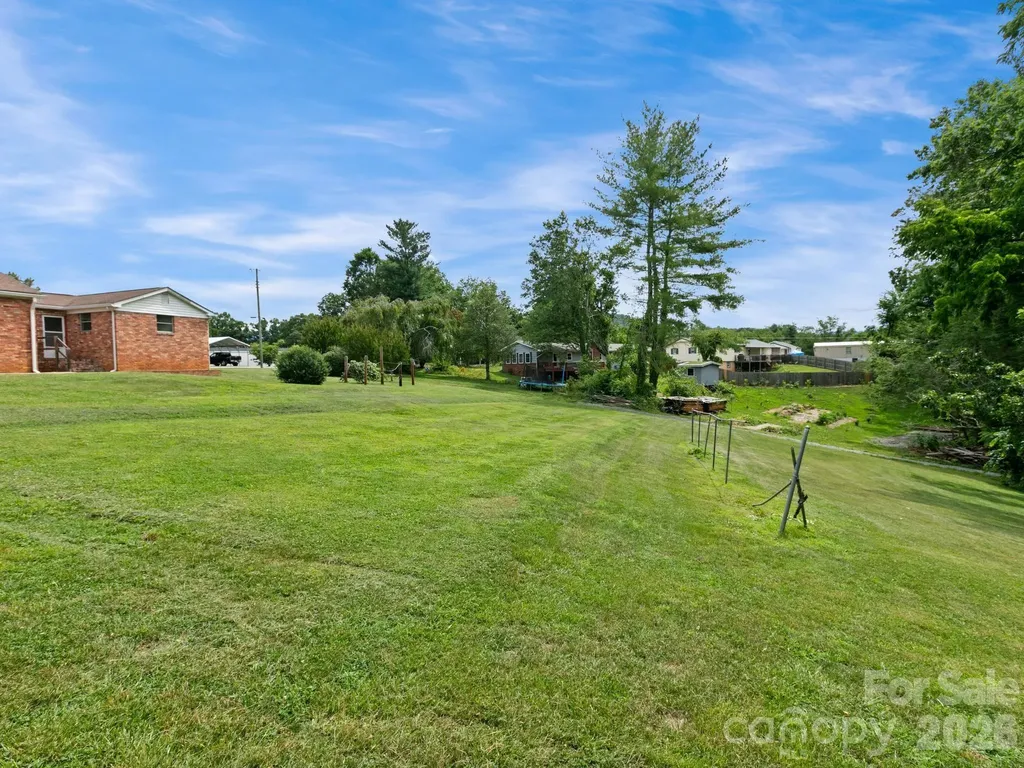 49 Hickory Tree Road Asheville NC 28805