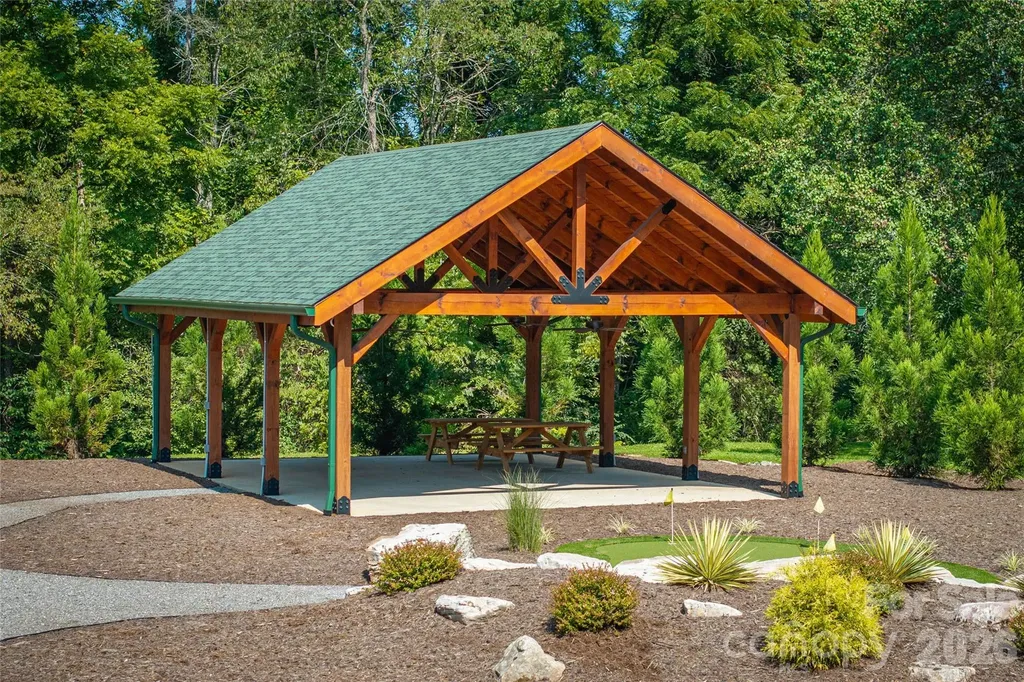 602 Low Valley Way Lenoir NC 28645