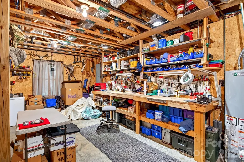 664 Paxton Creek Road Marion NC 28752