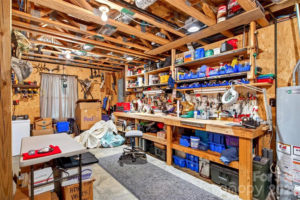 664 Paxton Creek Road Marion NC 28752