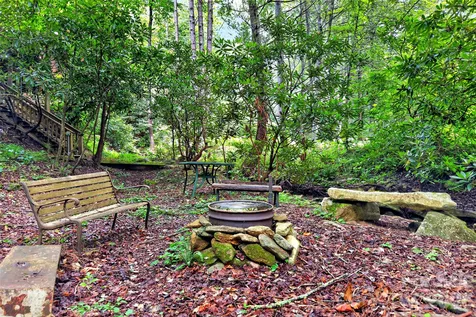 664 Paxton Creek Road Marion NC 28752