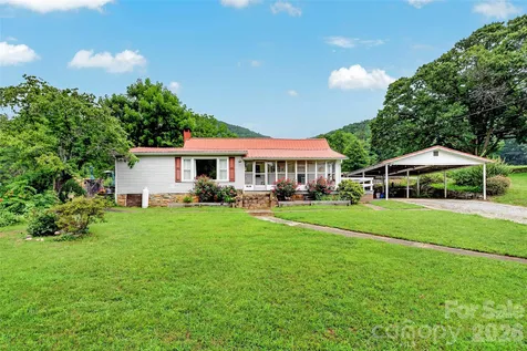 664 Paxton Creek Road Marion NC 28752