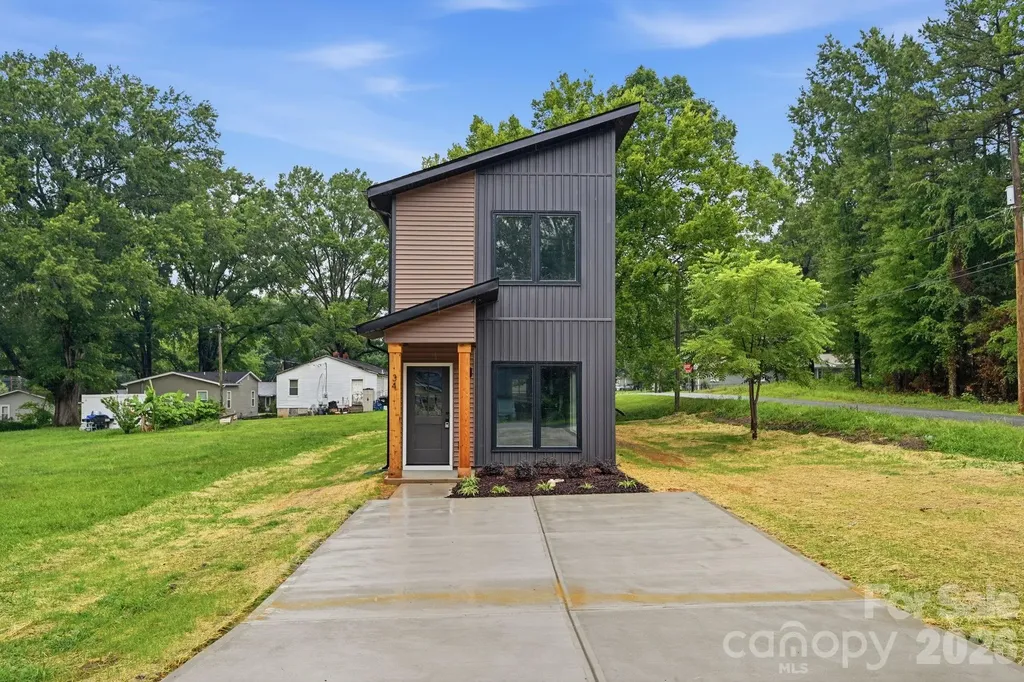 34 Stricker Avenue Concord NC 28027