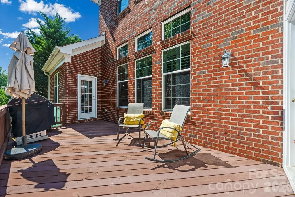 15108 Alijon Court Charlotte NC 28278