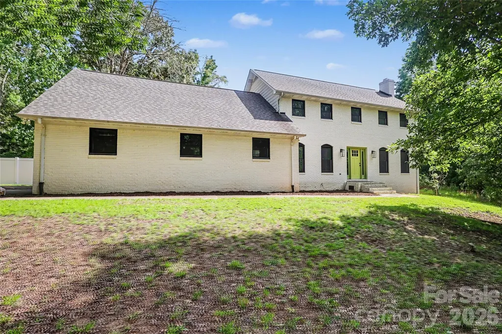 227 Dileen Drive Concord NC 28025