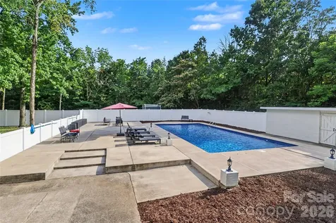 227 Dileen Drive Concord NC 28025