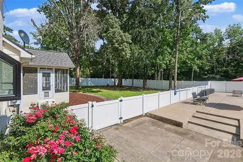 227 Dileen Drive Concord NC 28025