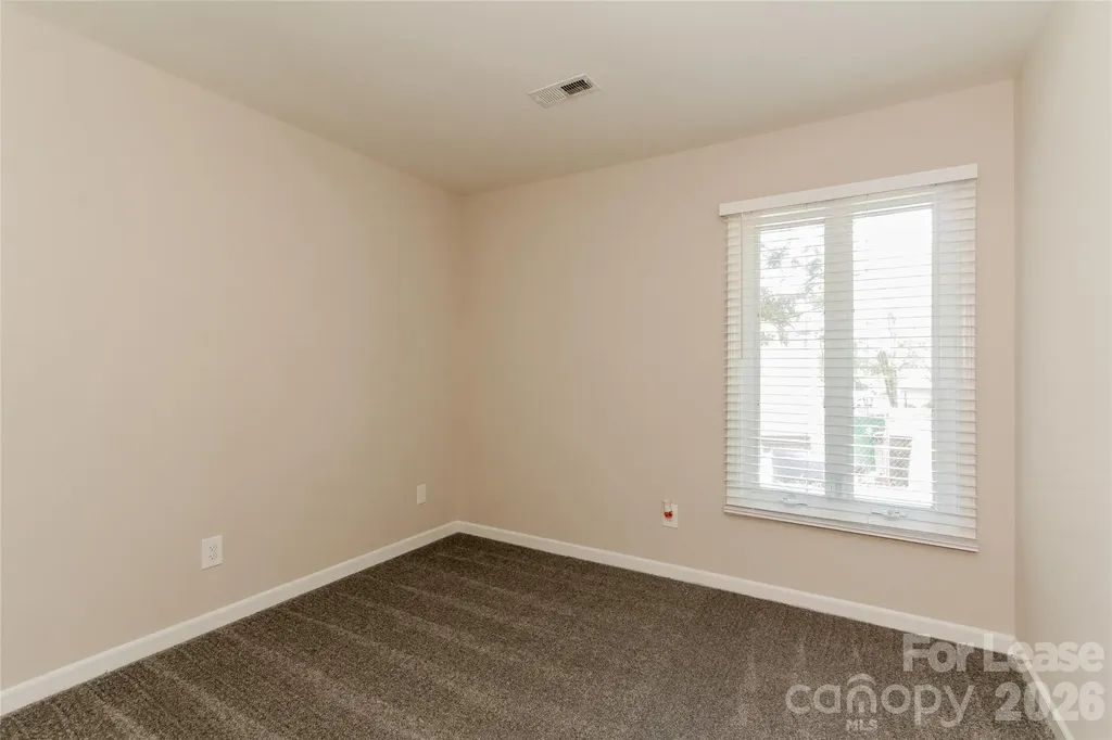 11902 Five Cedars Road Charlotte NC 28226