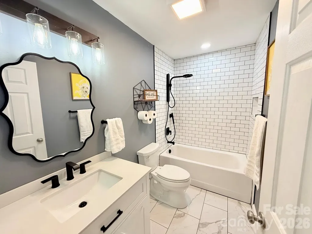 5360 Stonegate Farm Drive Granite Falls NC 28630