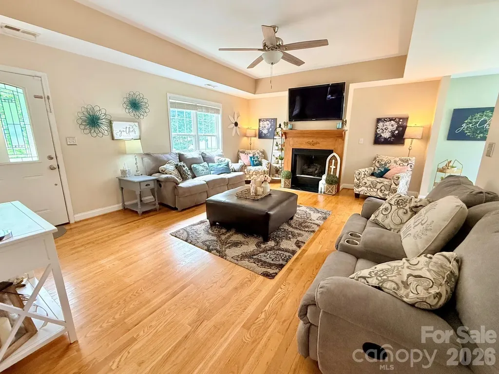 5360 Stonegate Farm Drive Granite Falls NC 28630