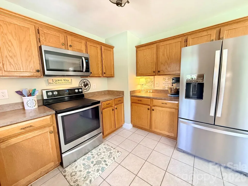 5360 Stonegate Farm Drive Granite Falls NC 28630