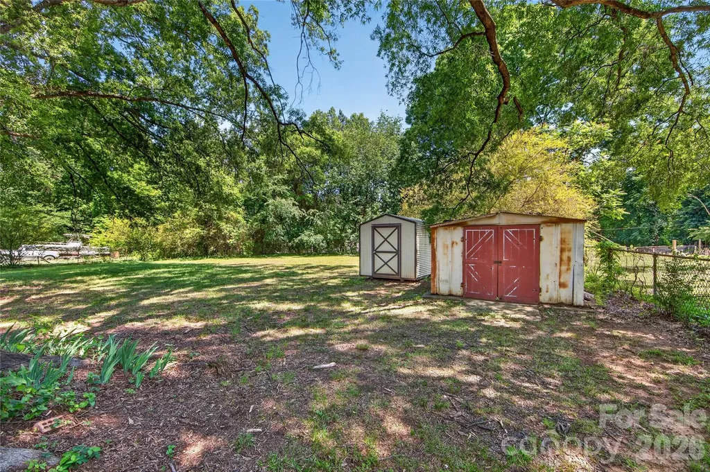 4400 Hamilton Circle Charlotte NC 28216