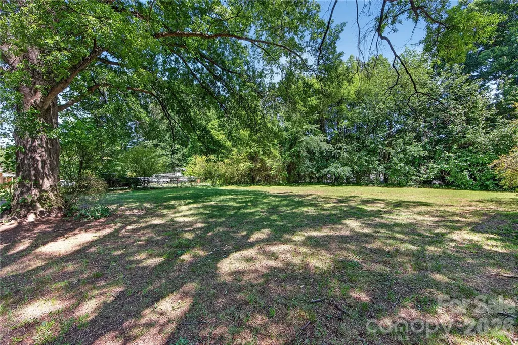 4400 Hamilton Circle Charlotte NC 28216