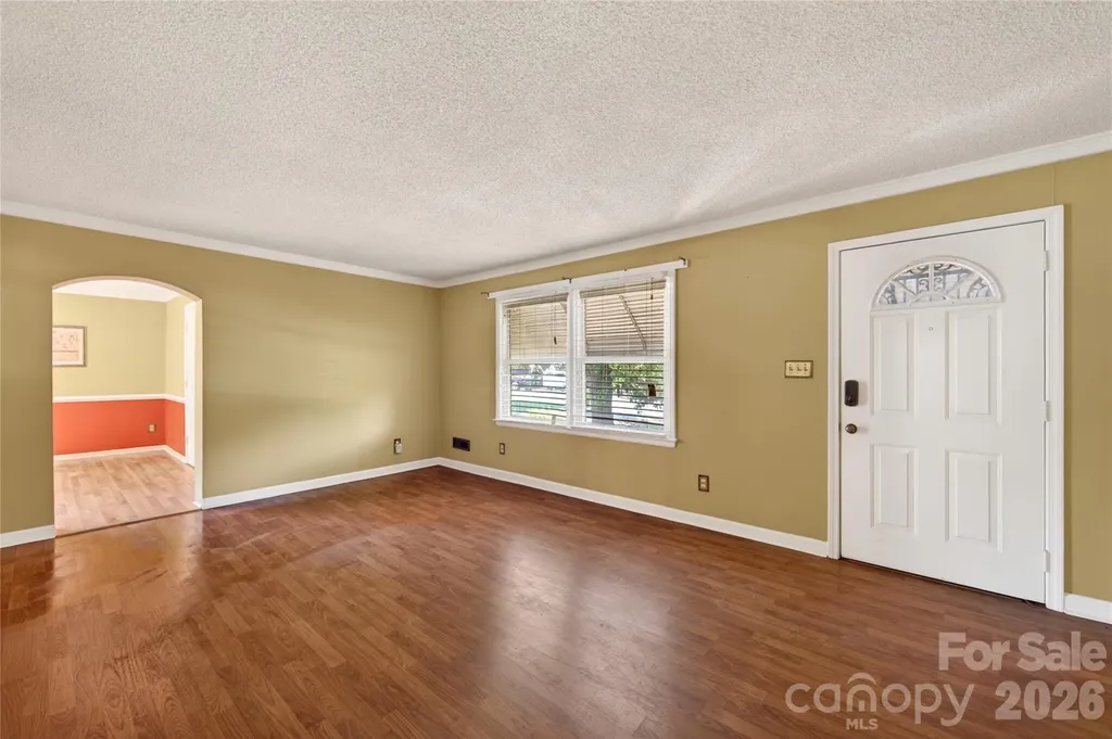 4400 Hamilton Circle Charlotte NC 28216
