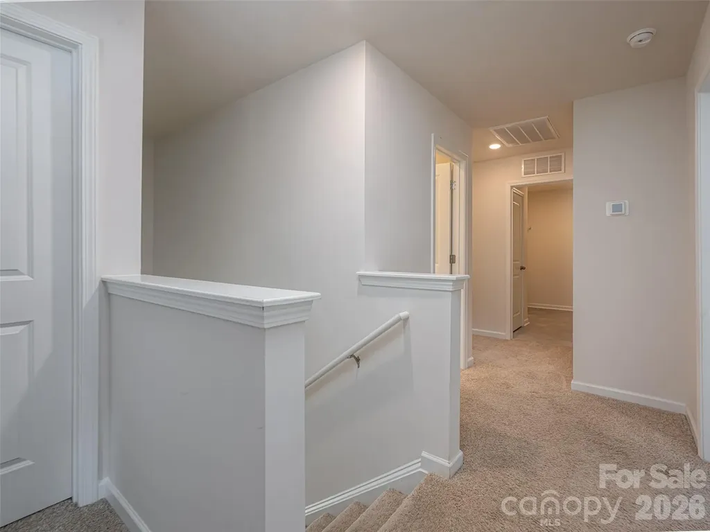 907 Newport Court Asheville NC 28806