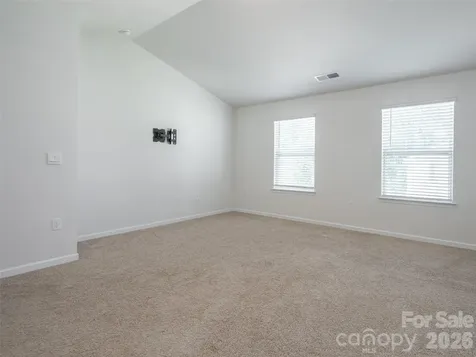 907 Newport Court Asheville NC 28806