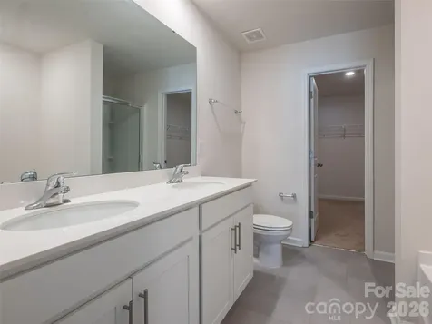 907 Newport Court Asheville NC 28806