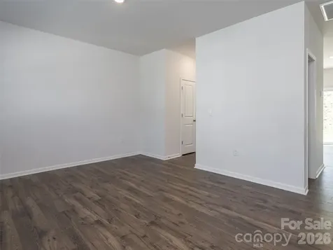 907 Newport Court Asheville NC 28806