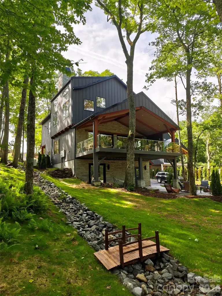475 State View Road Boone NC 28607