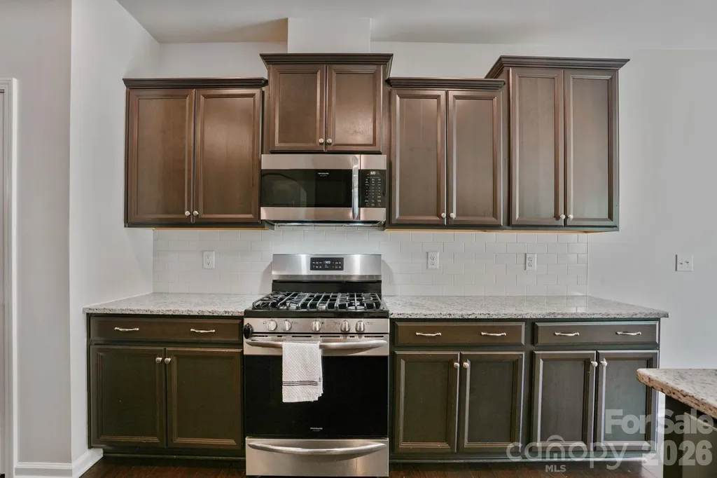 136 Haddonsfield Drive Mooresville NC 28115