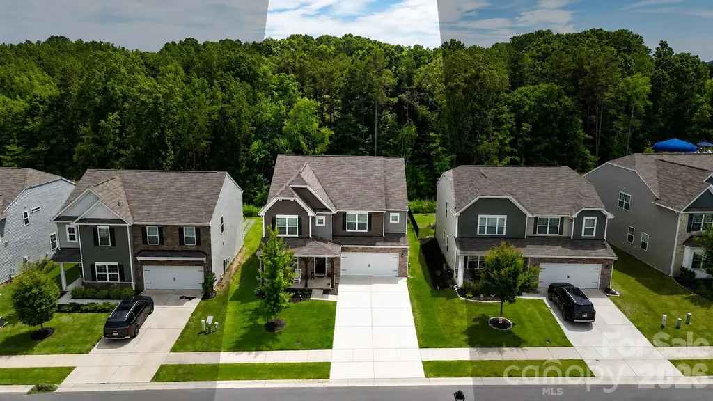 136 Haddonsfield Drive Mooresville NC 28115