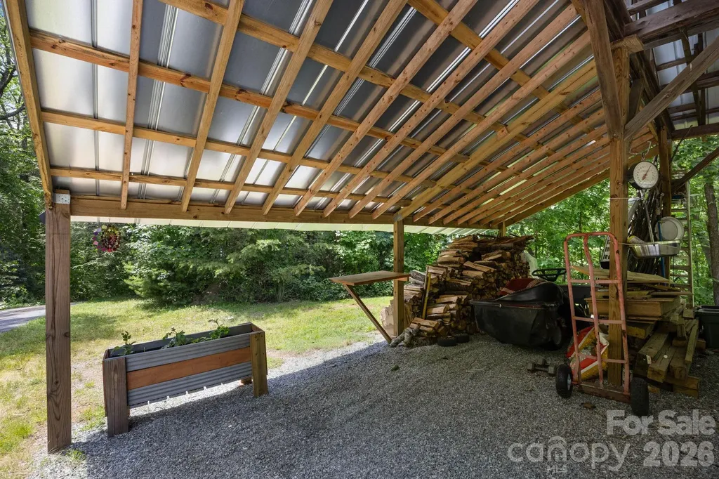 54 Thad Johnson Road Saluda NC 28773