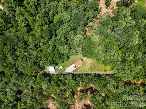 54 Thad Johnson Road Saluda NC 28773