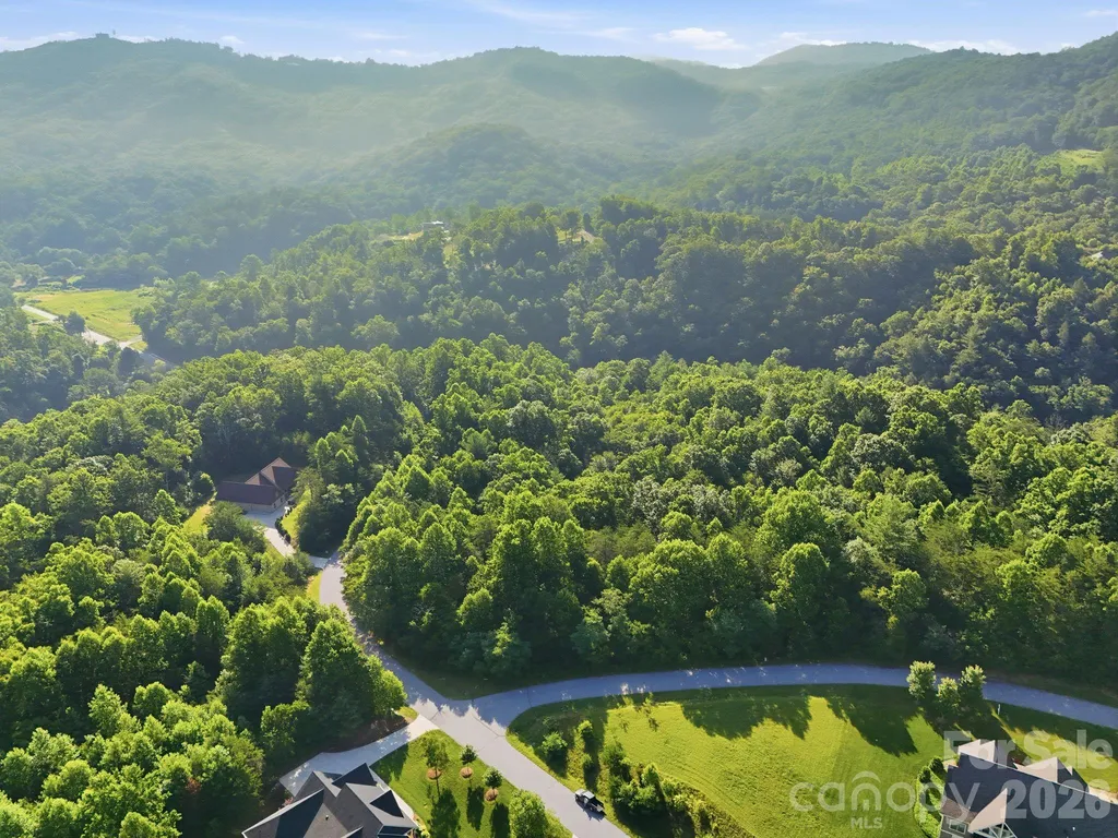 17 Sunny Morning Court Hendersonville NC 28792