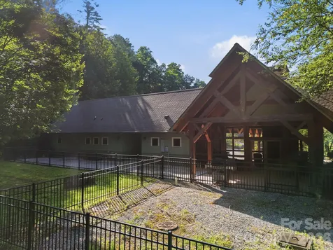 17 Sunny Morning Court Hendersonville NC 28792