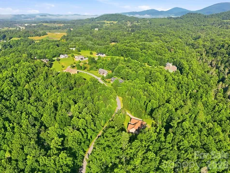 17 Sunny Morning Court Hendersonville NC 28792